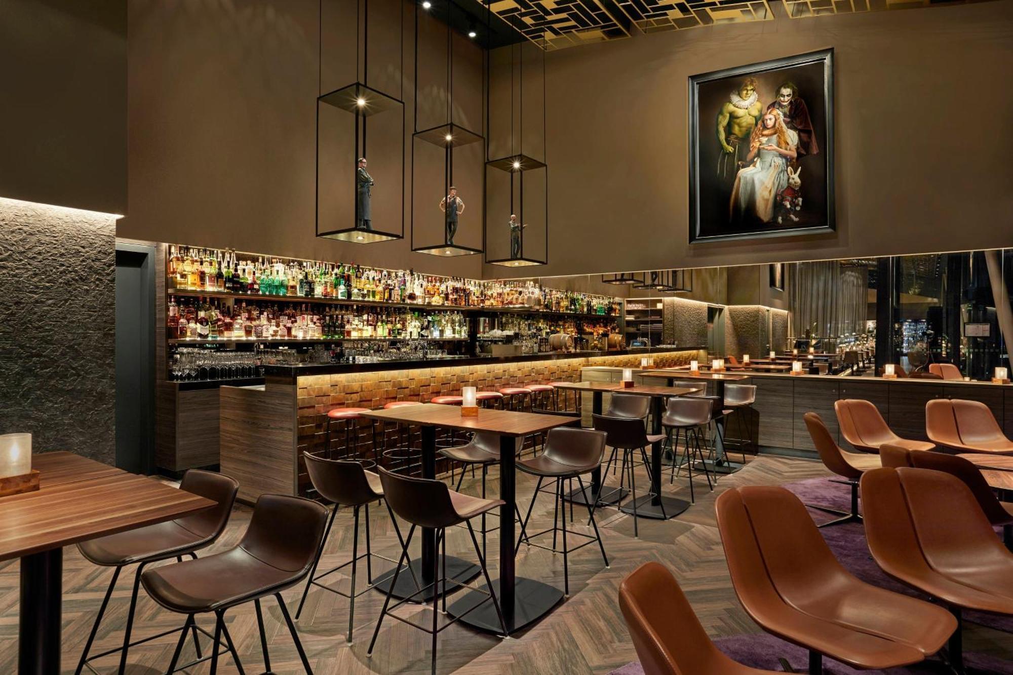 Le Meridien Hamburg Zewnętrze zdjęcie The bar at the London Edition